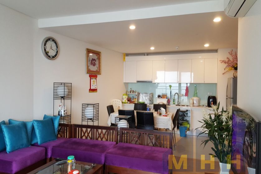 Mua căn hộ chung cư 2 phòng ngủ tại quận Long Biên