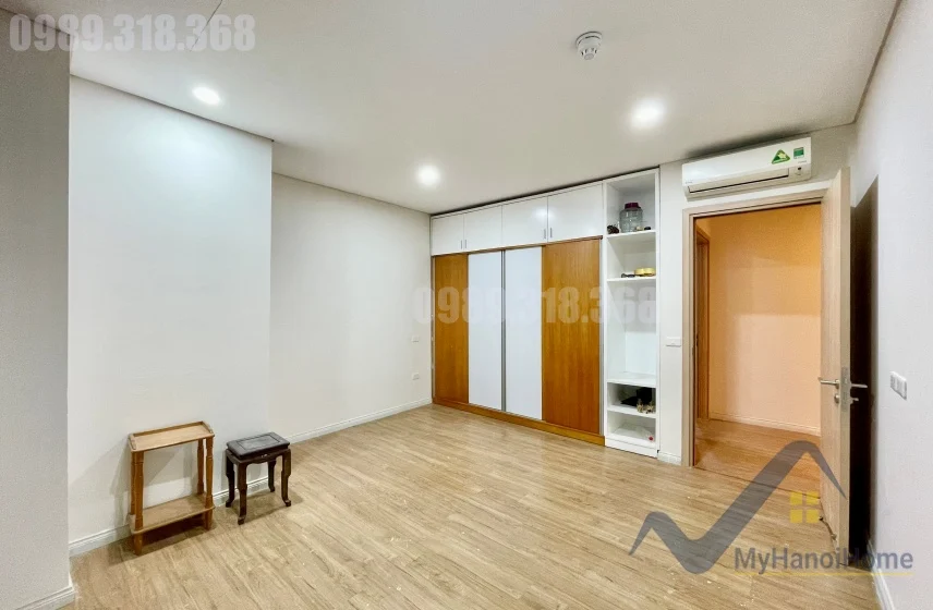 Xem ảnh 13: Ảnh 13: Căn hộ 3 phòng ngủ Mipec Riverside cho thuê đồ cơ bản