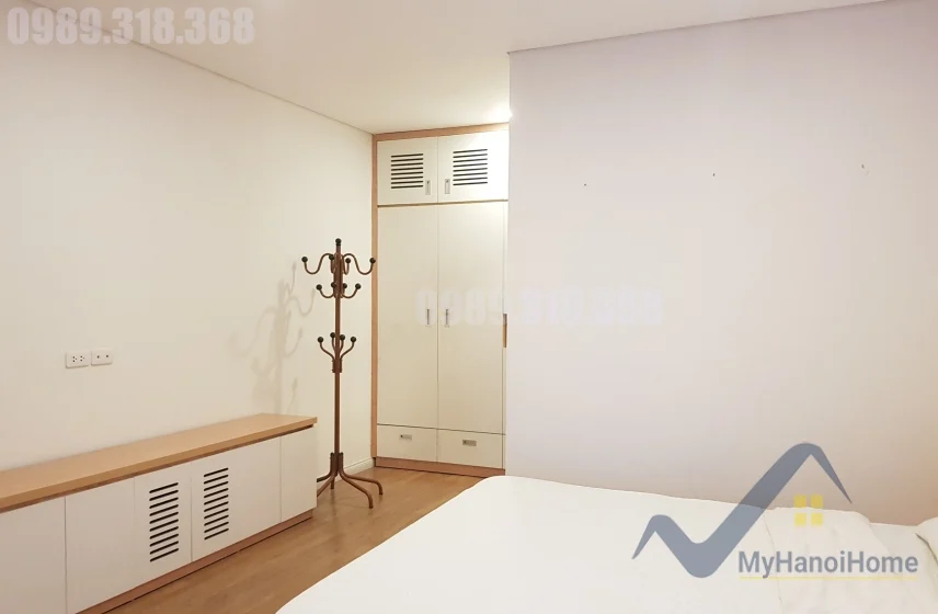 Xem ảnh 9: Ảnh 9: Cho thuê căn hộ Mipec Riverside 2PN view sông Hồng nội thất đẹp