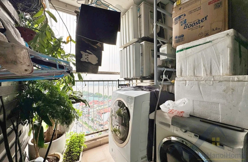 Xem ảnh 8: Ảnh 8: Thuê căn hộ Mipec Long Biên 3 phòng ngủ view sông