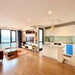 Căn hộ cho thuê Mipec Long Biên 3 phòng ngủ view sông Hồng