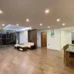 Xem ảnh 1: Ảnh 1: Căn hộ Mipec Long Biên cho thuê 3PN view sông Hồng