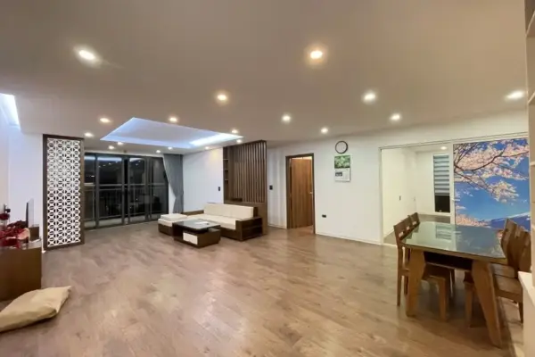 Căn hộ Mipec Long Biên cho thuê 3PN view sông Hồng